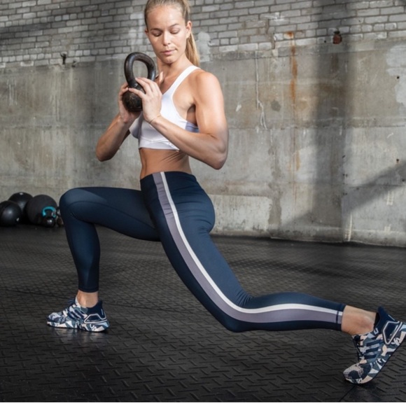 Calia Leggings - Picture 2 of 10